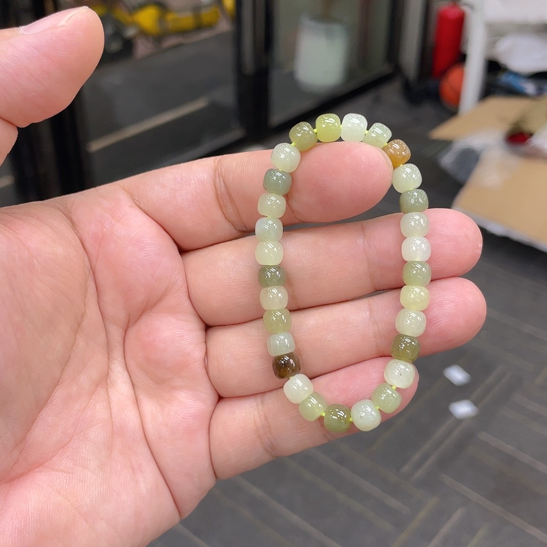 未镶嵌手链和田玉