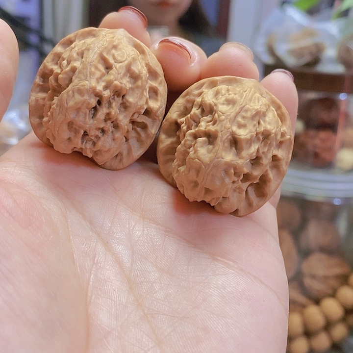 【闪购商品】文玩核桃把件33野狼迷你