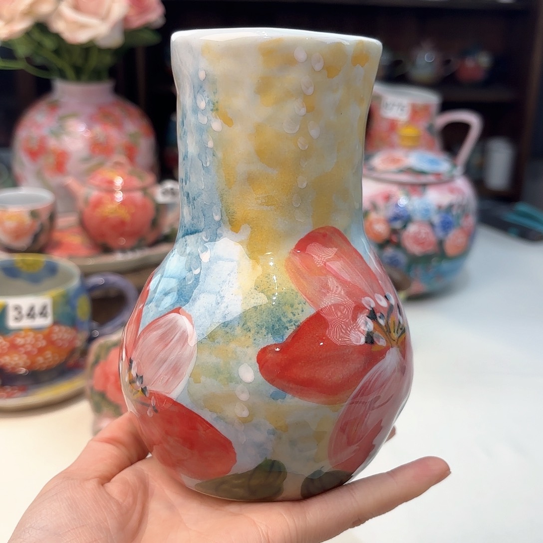 瓷片兔兔好可爱呀打