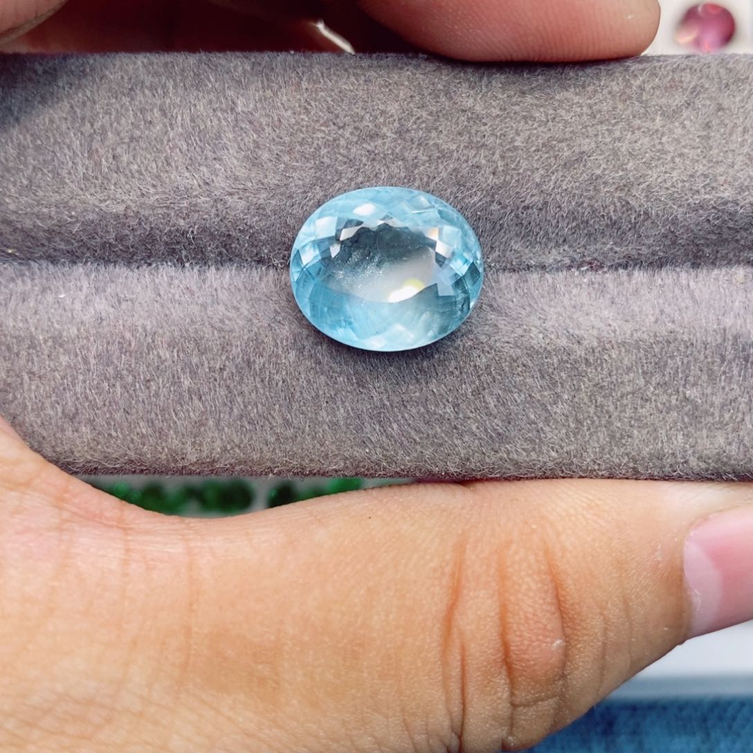海蓝宝石裸石未镶嵌海蓝宝7.24克拉