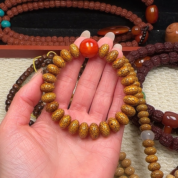 星月菩提手串星月菩提