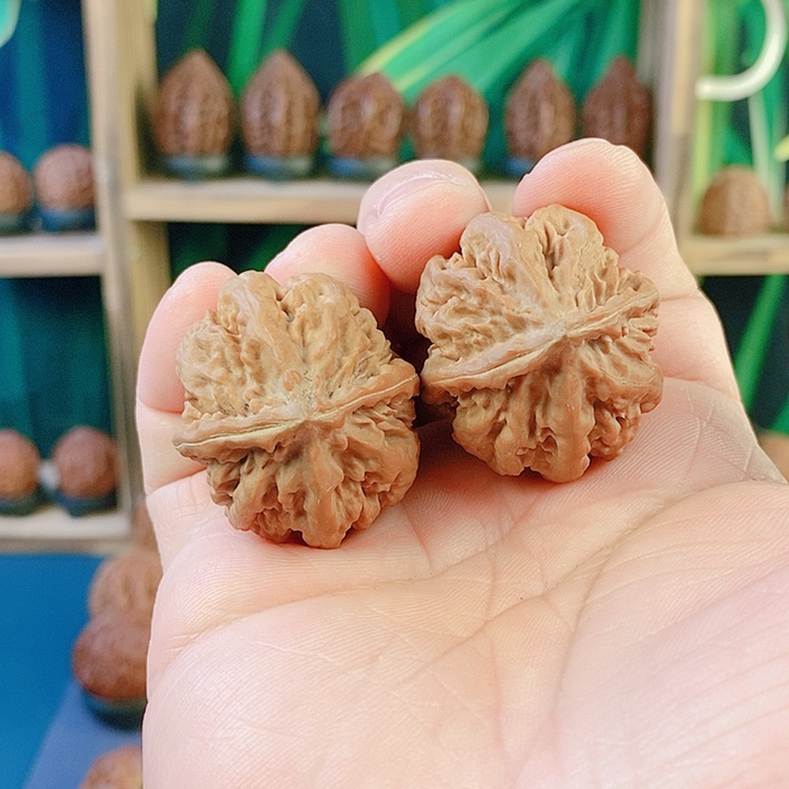 吊坠文玩核桃010八棱小丸子36肚