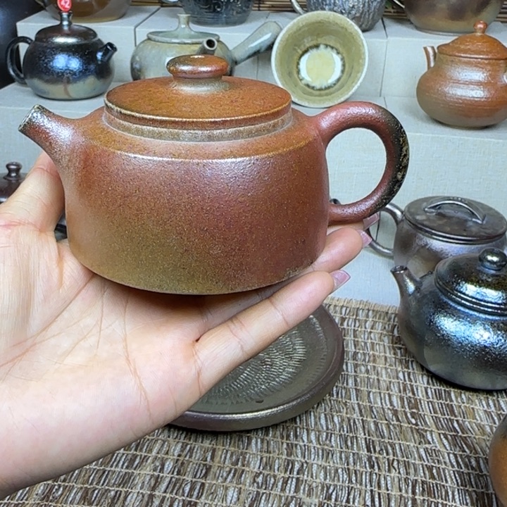 厶***云南建水紫陶柴烧壶