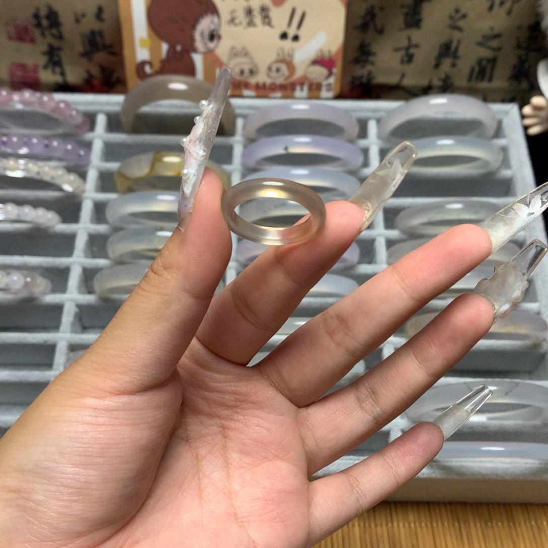 玛瑙/玉髓戒指未镶嵌18.4不退换