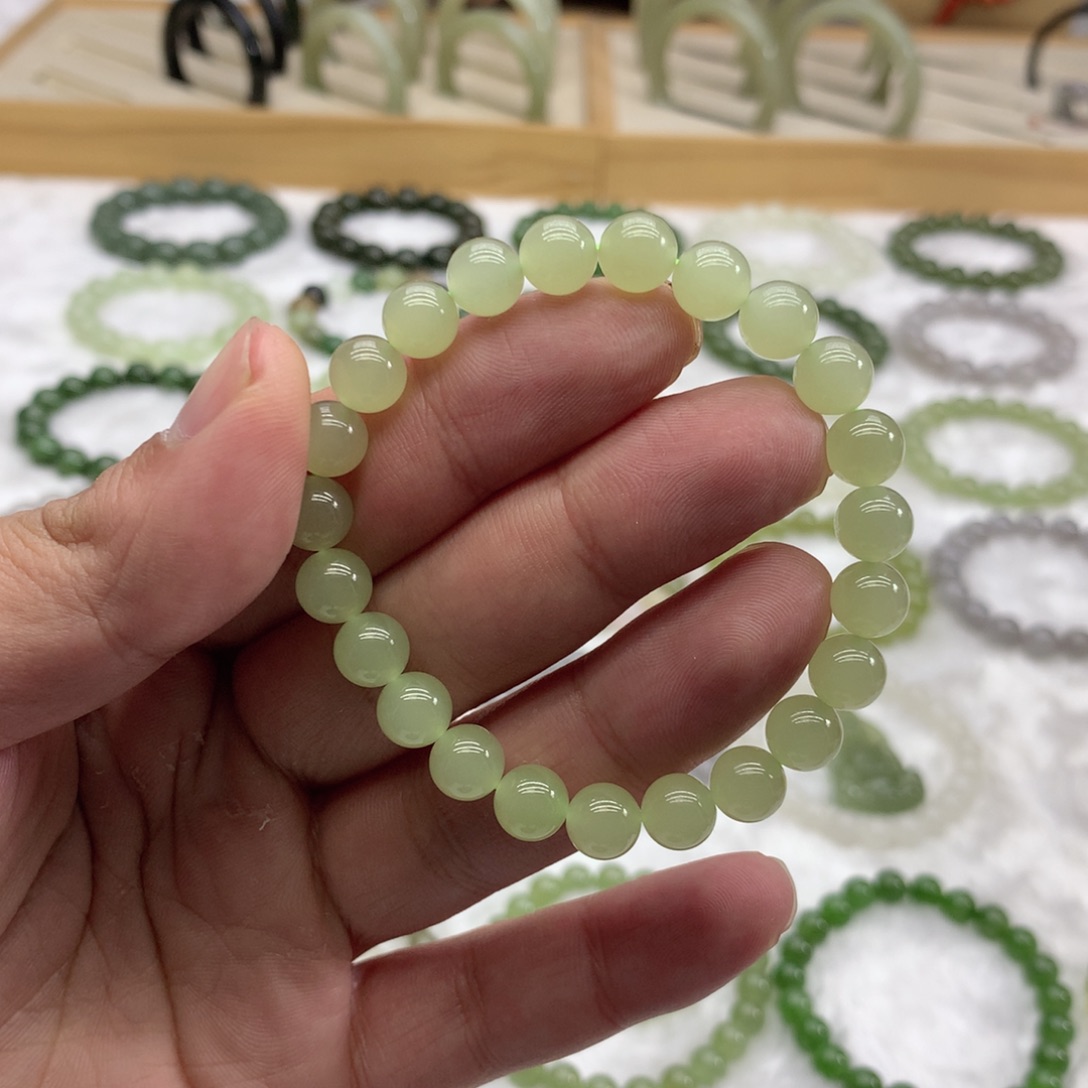 和田玉未镶嵌手串（冰晴水8）