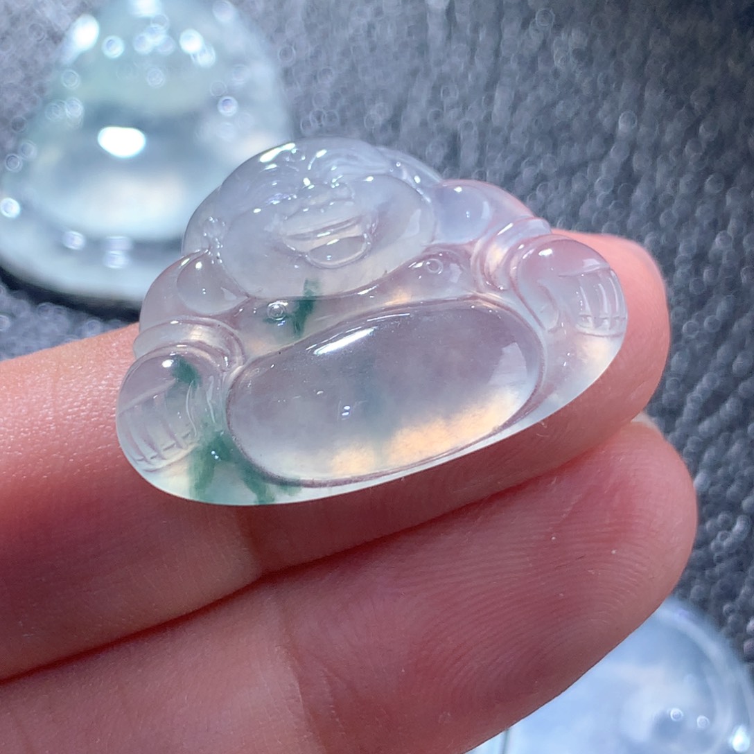 翡翠颈饰未镶嵌缅甸