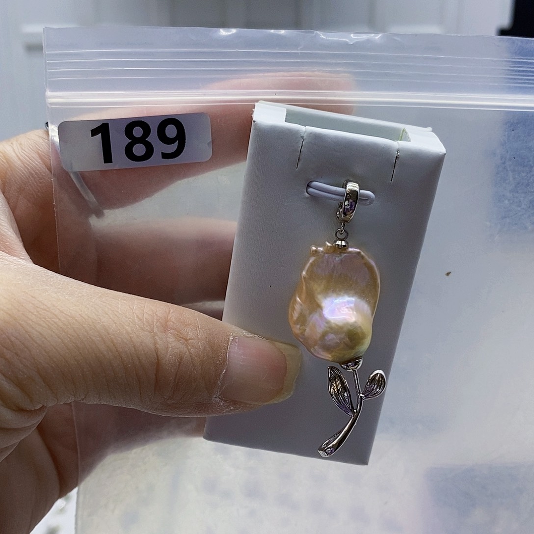 颈饰合金淡水珍珠