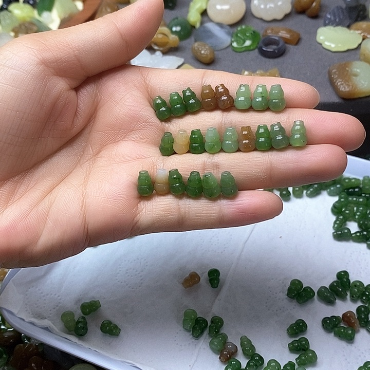 未镶嵌和田玉挂件葫芦19.9一个多样性发其一