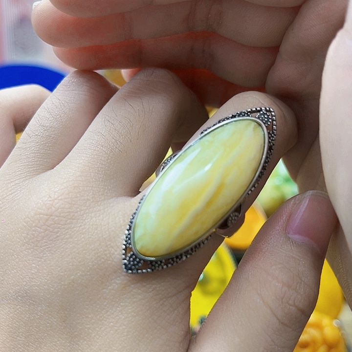 鑫***讯蜜蜡银S925镶嵌裸石戒指