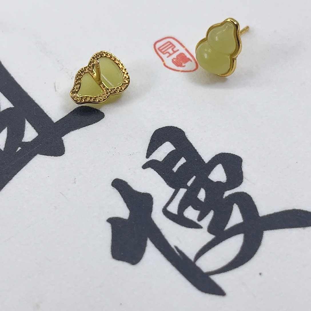 十***安银S925镶嵌和田玉耳饰