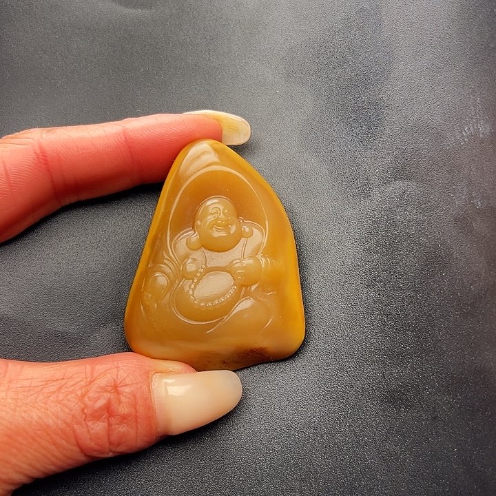 石英质玉黄蜡石挂件未镶嵌影*