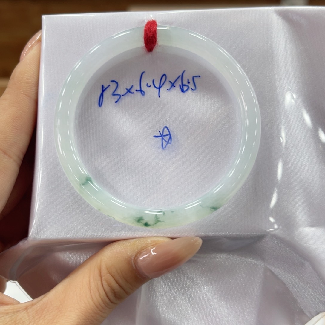 未镶嵌手镯翡翠翡翠