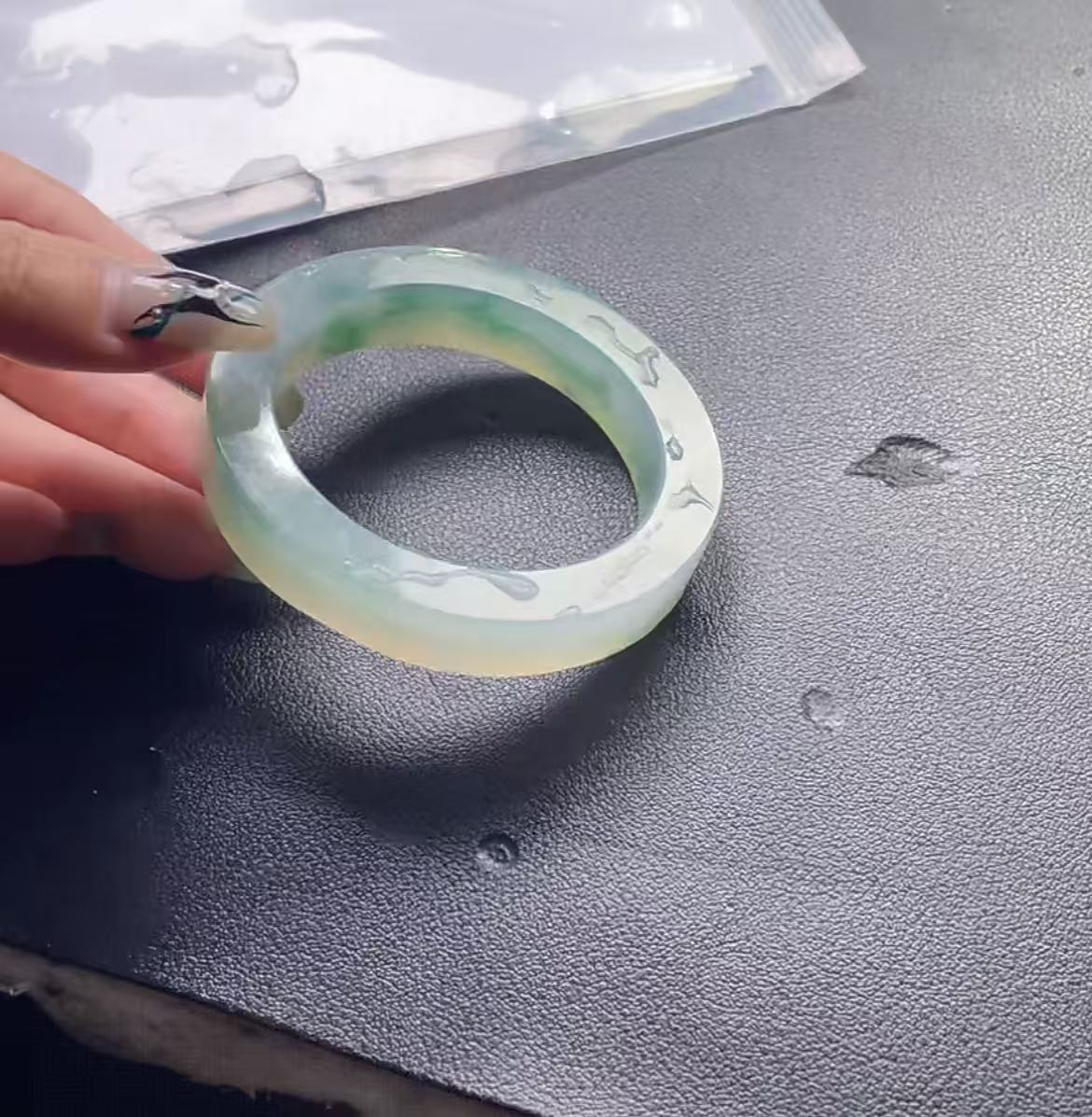 【迪家珠宝】毛胚定制翡翠 冰冰透透飘绿花（定制不退不换）