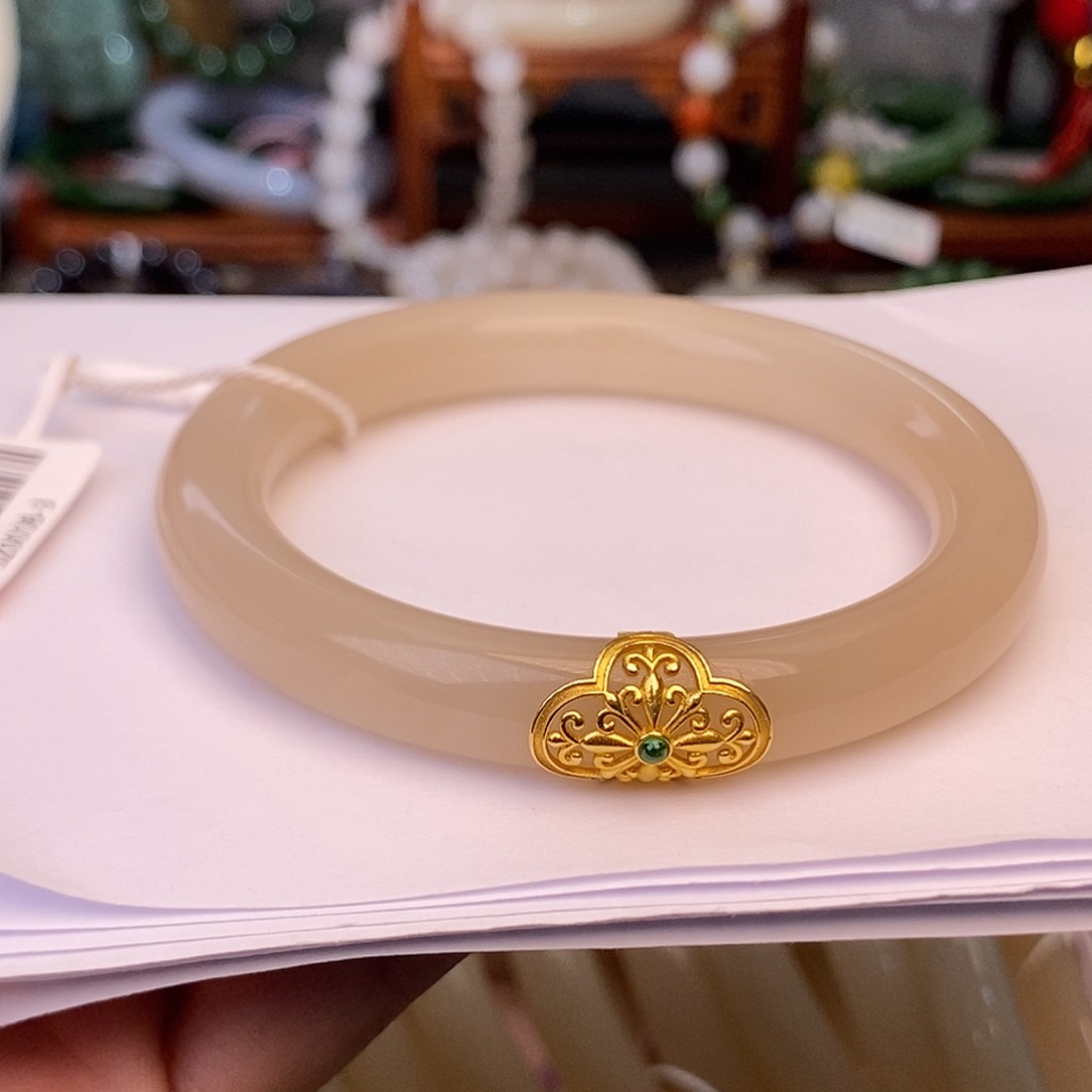 和田玉藕粉老熟料红粉收藏手镯58圈未镶嵌