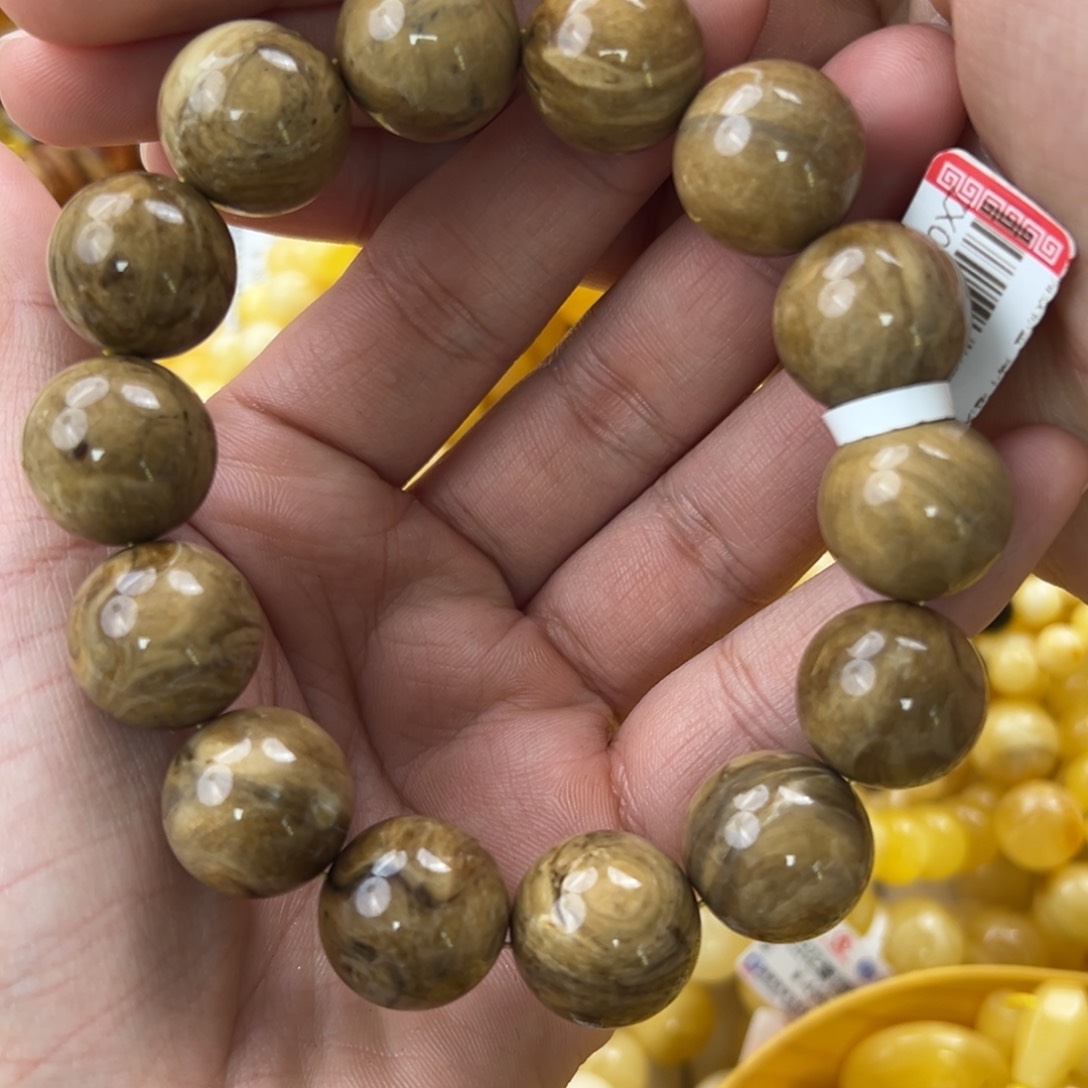 琥珀珠宝奇石未镶嵌