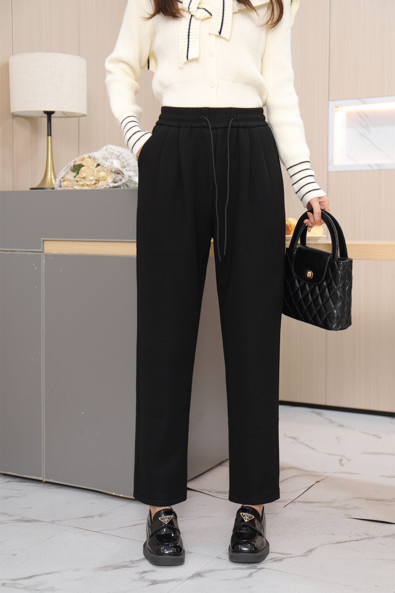 恒鑫安哈伦小脚百搭休闲裤-77909