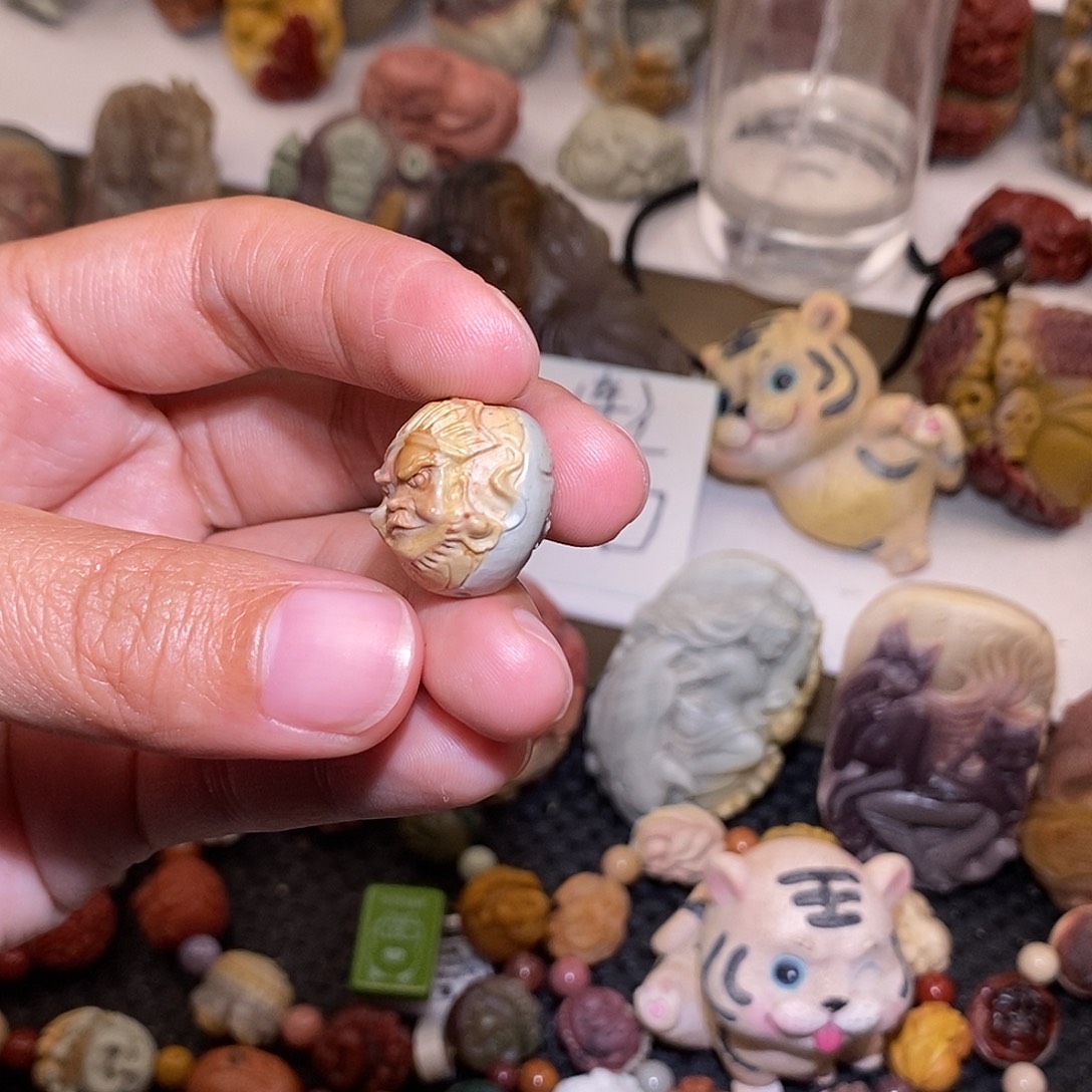 石英质玉（阿拉善玉）未镶嵌手链