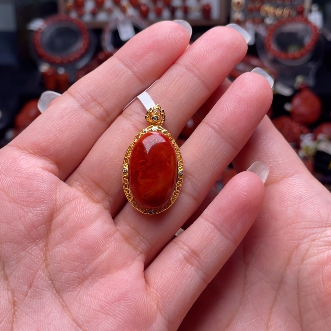 酥***脆南红玛瑙银S925镶嵌火焰纹吊坠