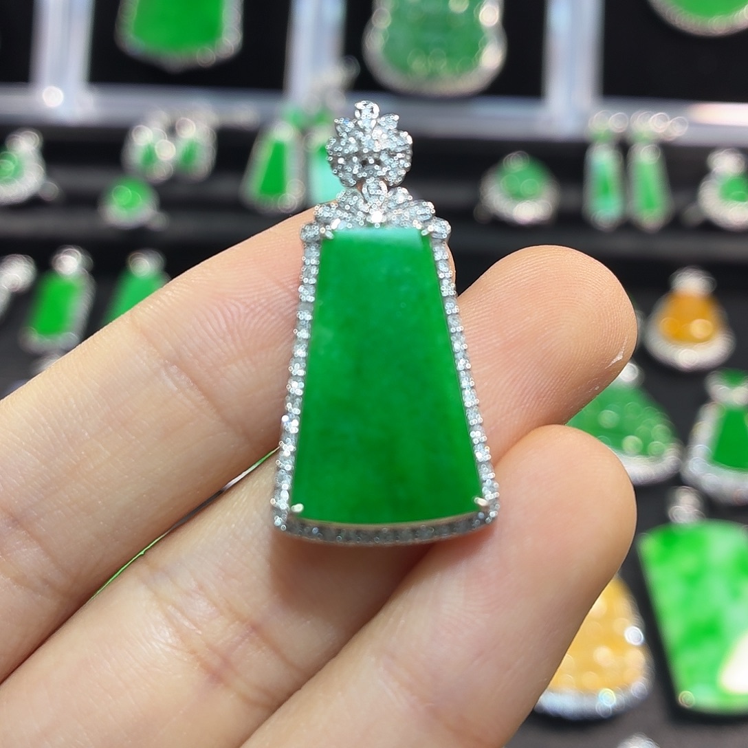 翡翠18K金镶嵌吊坠(不含链)翡翠