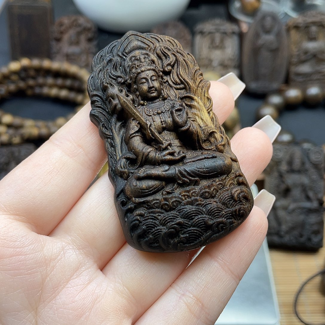 沉香木吊坠逍**子芽庄绿奇