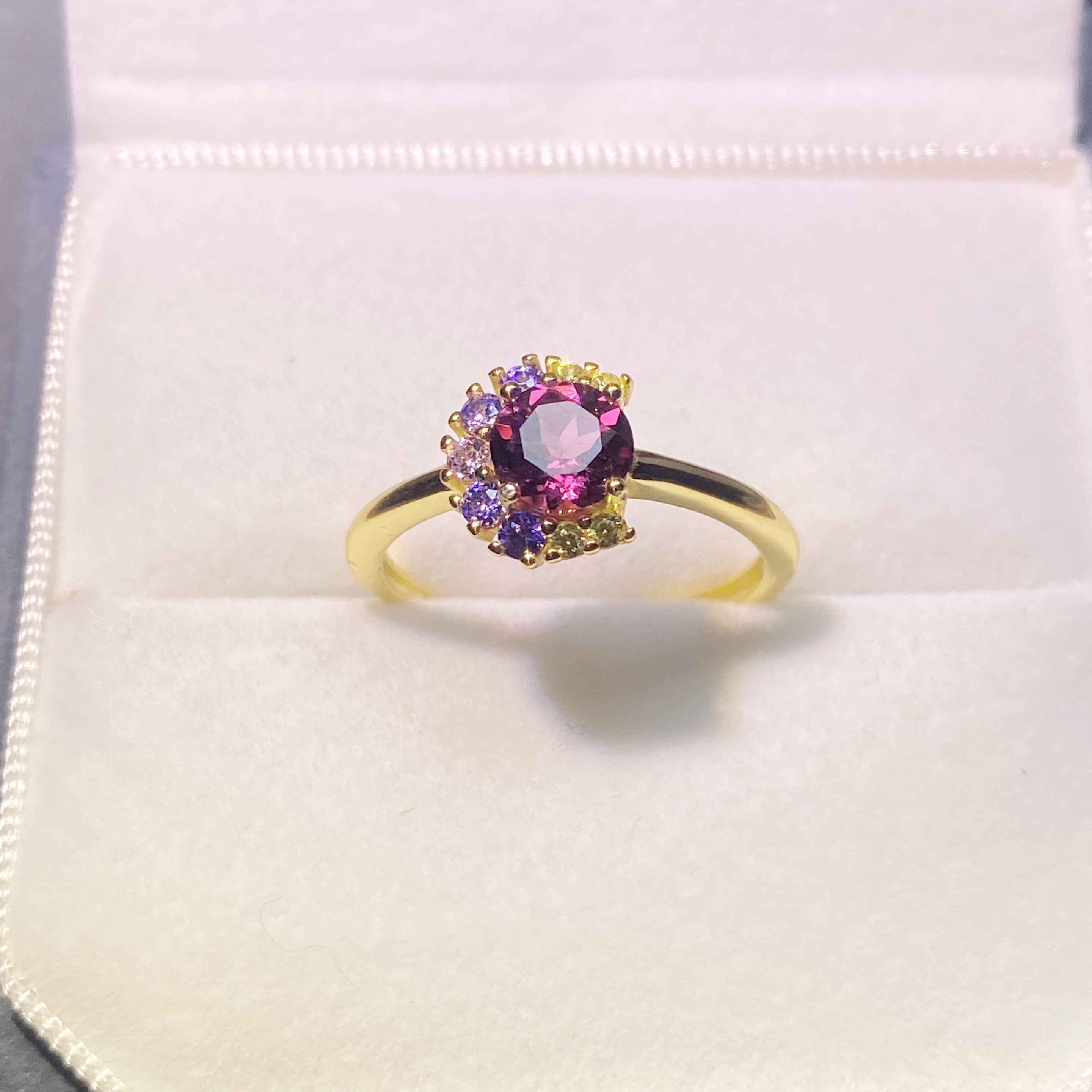 世纪珠宝S925银镀金天然美铝石榴石戒指 活口可调节 