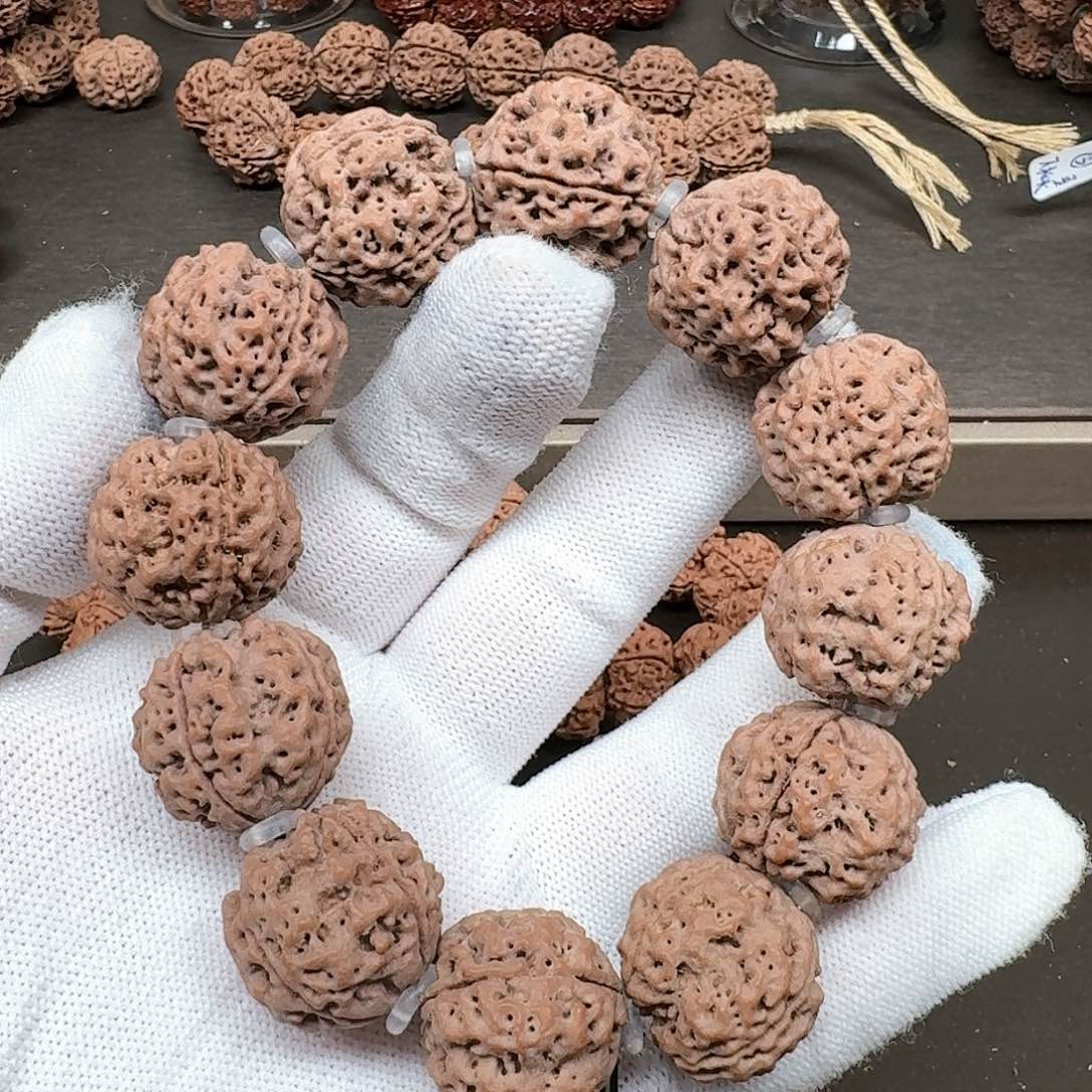 金刚菩提手串极**混22蜂王四瓣