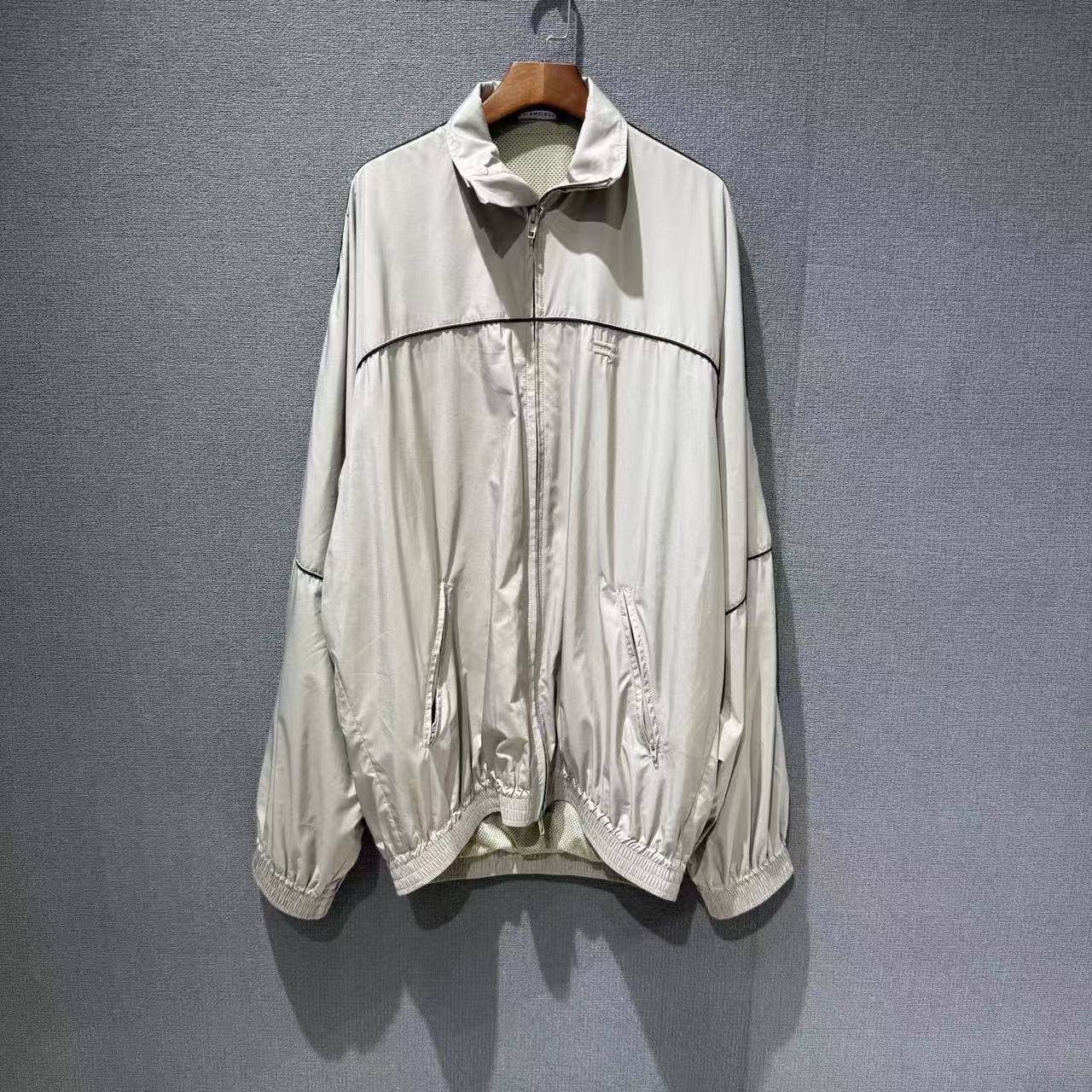 95新 Balenciaga/巴黎世家 (pm)双钩刺绣冲锋衣外套44码/1804