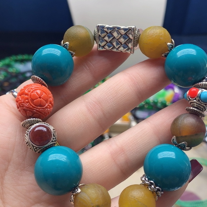 玛瑙/玉髓颈饰合金吊坠