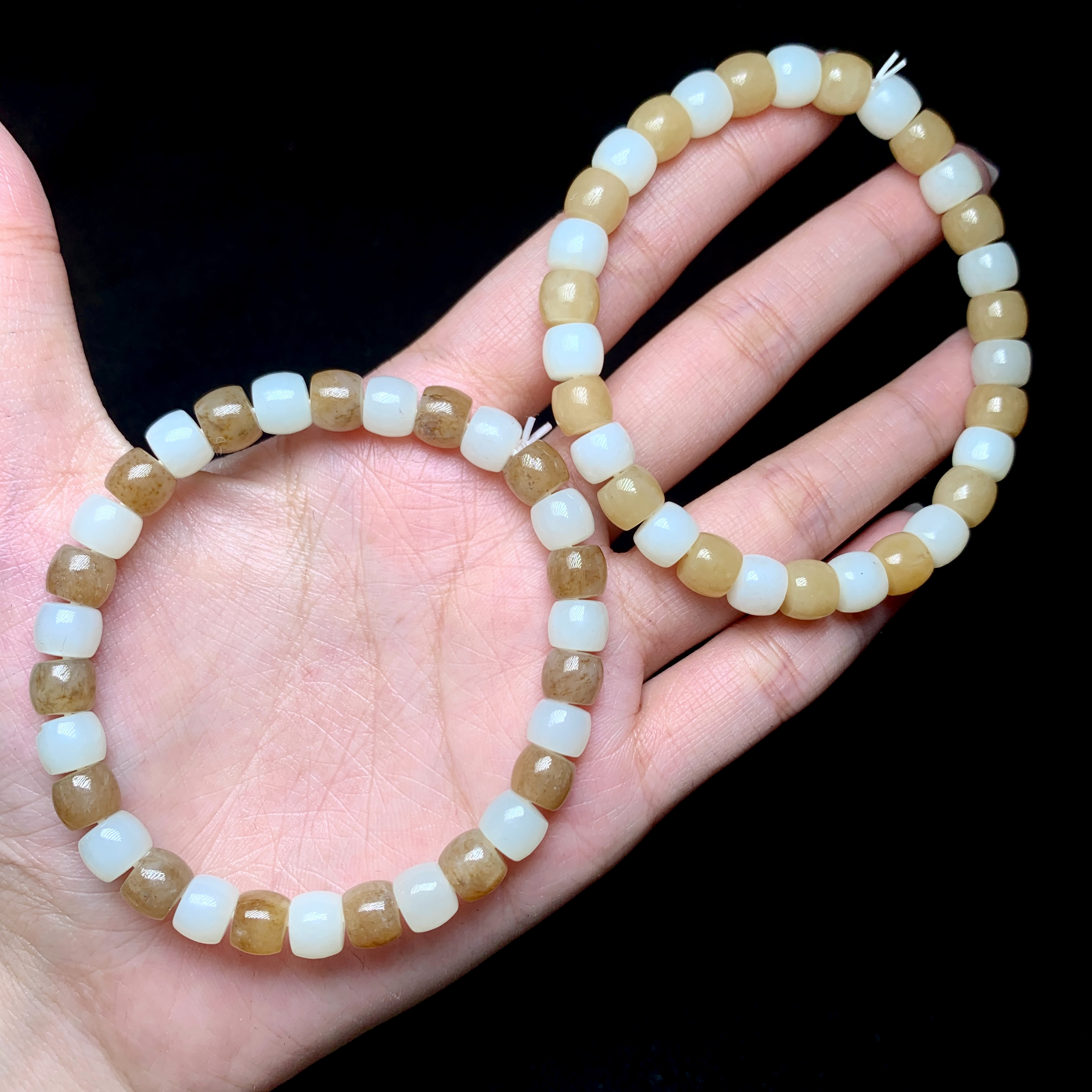 【云上好物】2 DS82469-和田玉单圈手串-多样性发一件-6*5mm（JG）