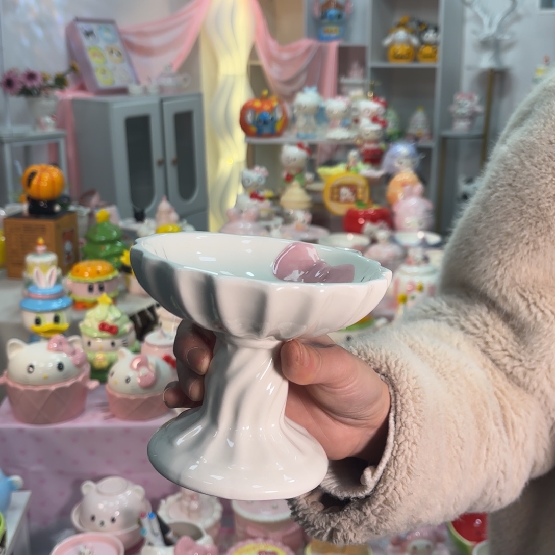 我在看书啊亲爱紫砂