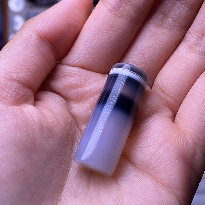 未镶嵌玛瑙/玉髓珠宝奇石有****们