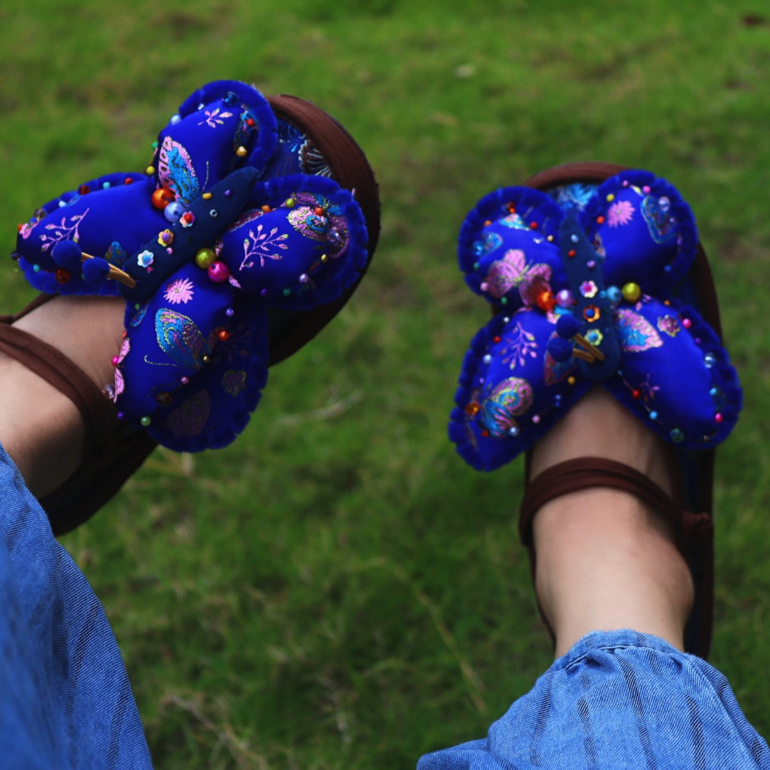 宝蓝色蝴蝶千层底布鞋女单鞋软底复古优雅中式风百搭