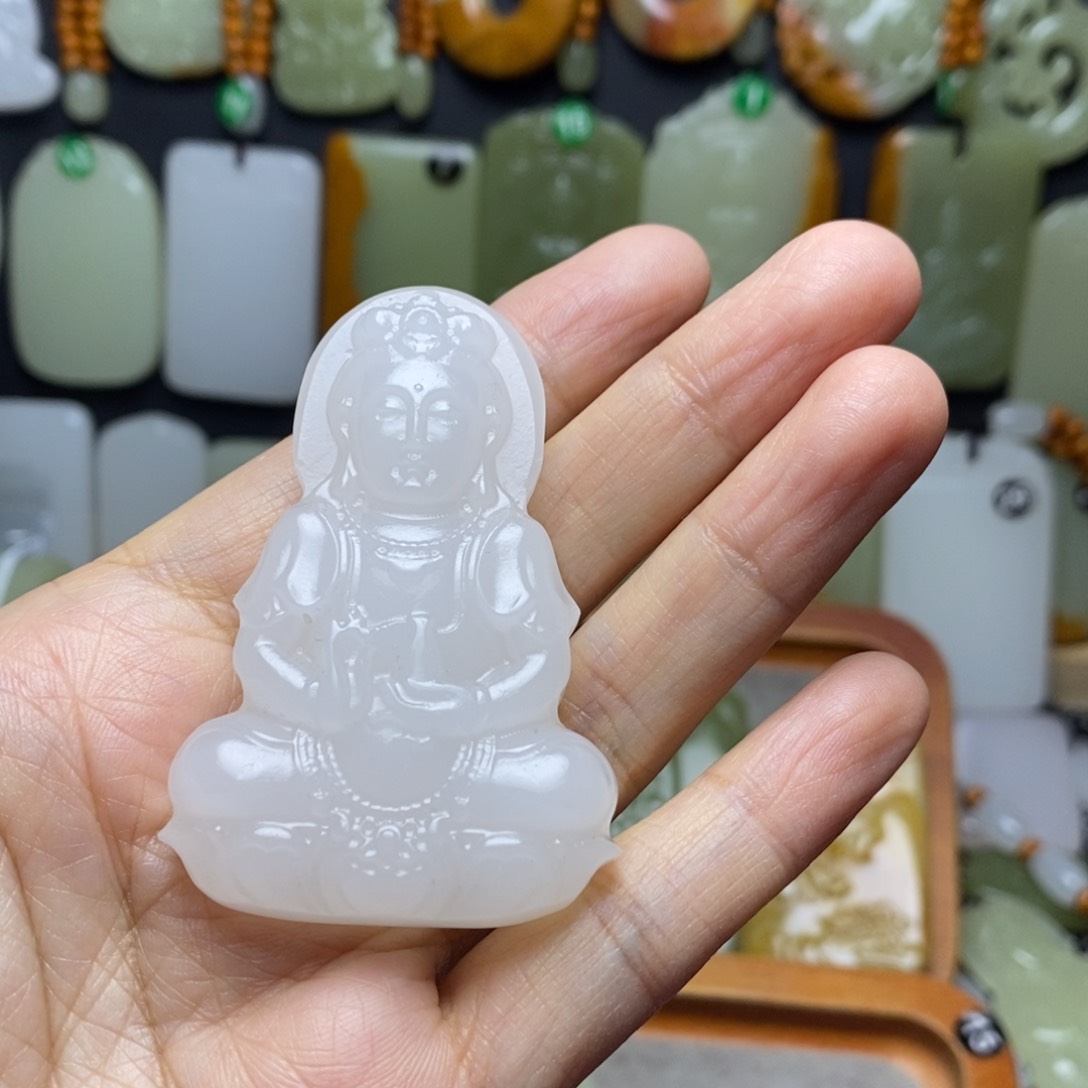 般****航新疆昆仑山料观音牌子