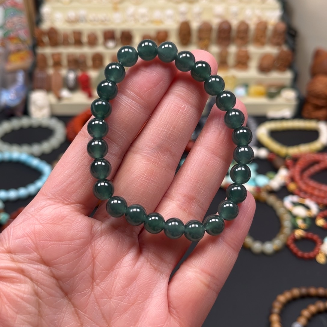 翡翠手串未镶嵌单圈手串