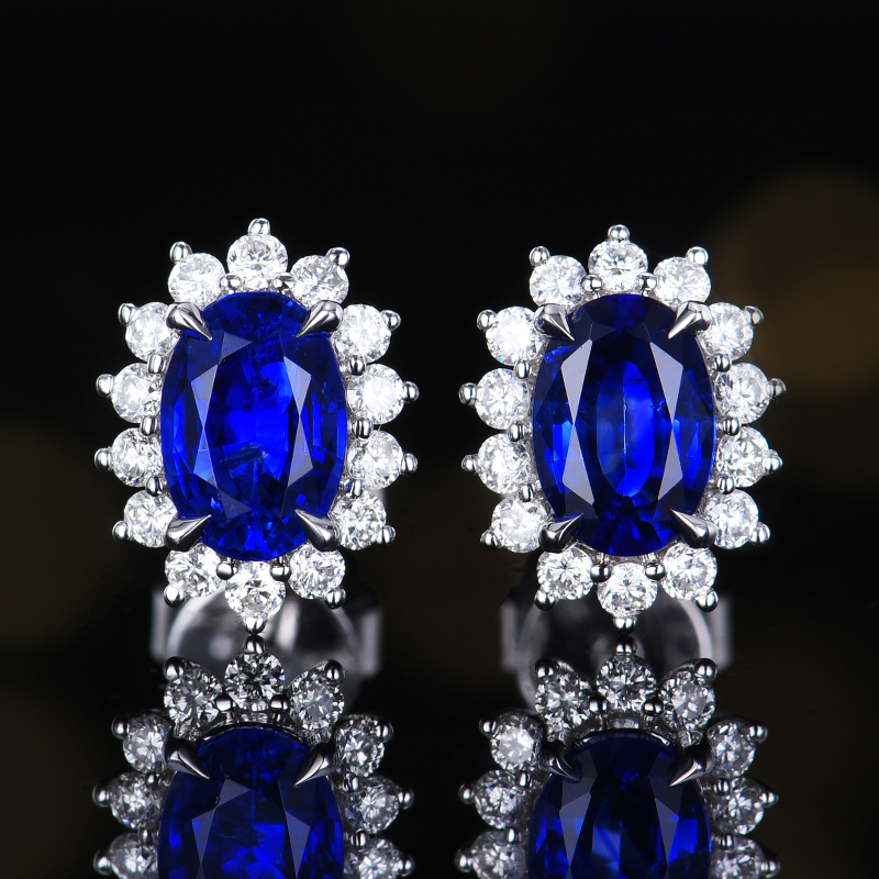 卡莱诗戴妃款 主石1.14克拉 18K金 天然蓝宝石耳钉