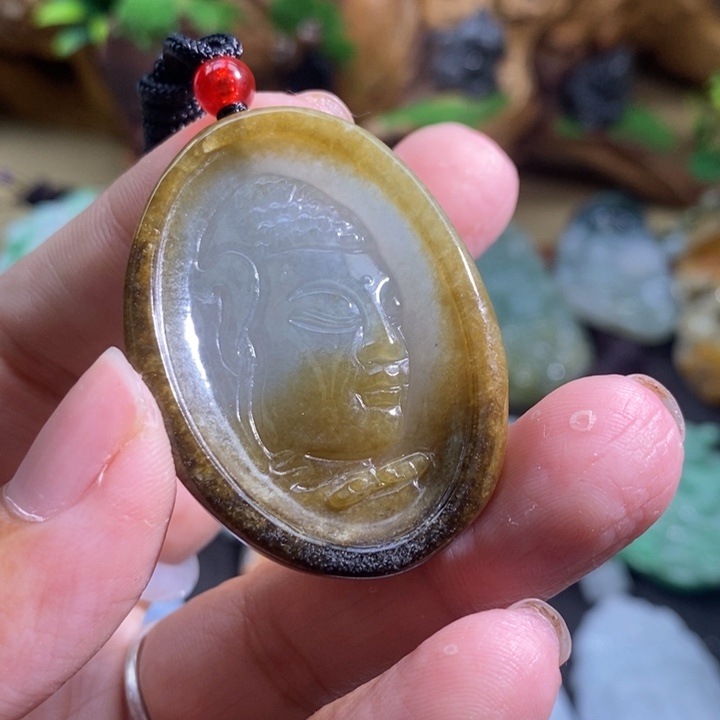 【闪购商品】颈饰未镶嵌翡翠佛