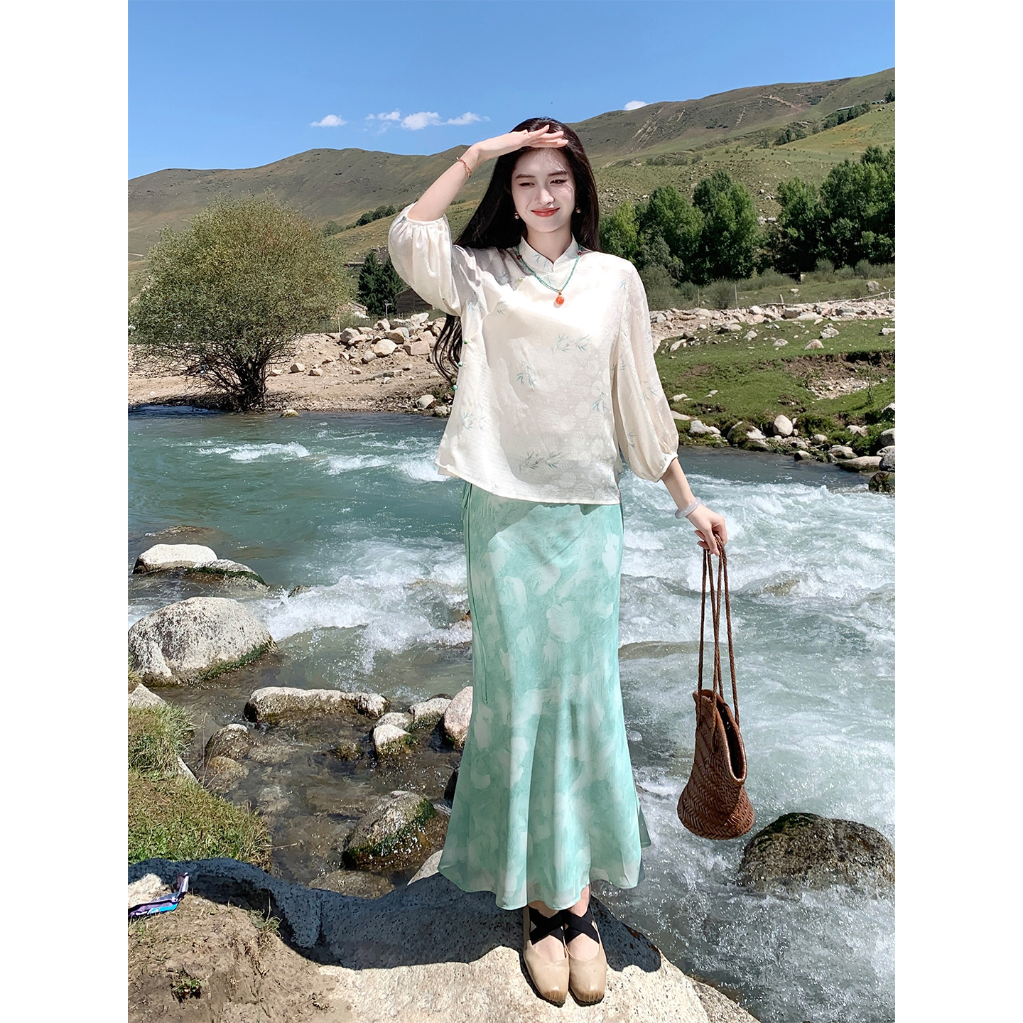 凌茜恣禾【涧棠渌影】国风新中式浅杏暗纹蓝绿色雪纺唐装裙子