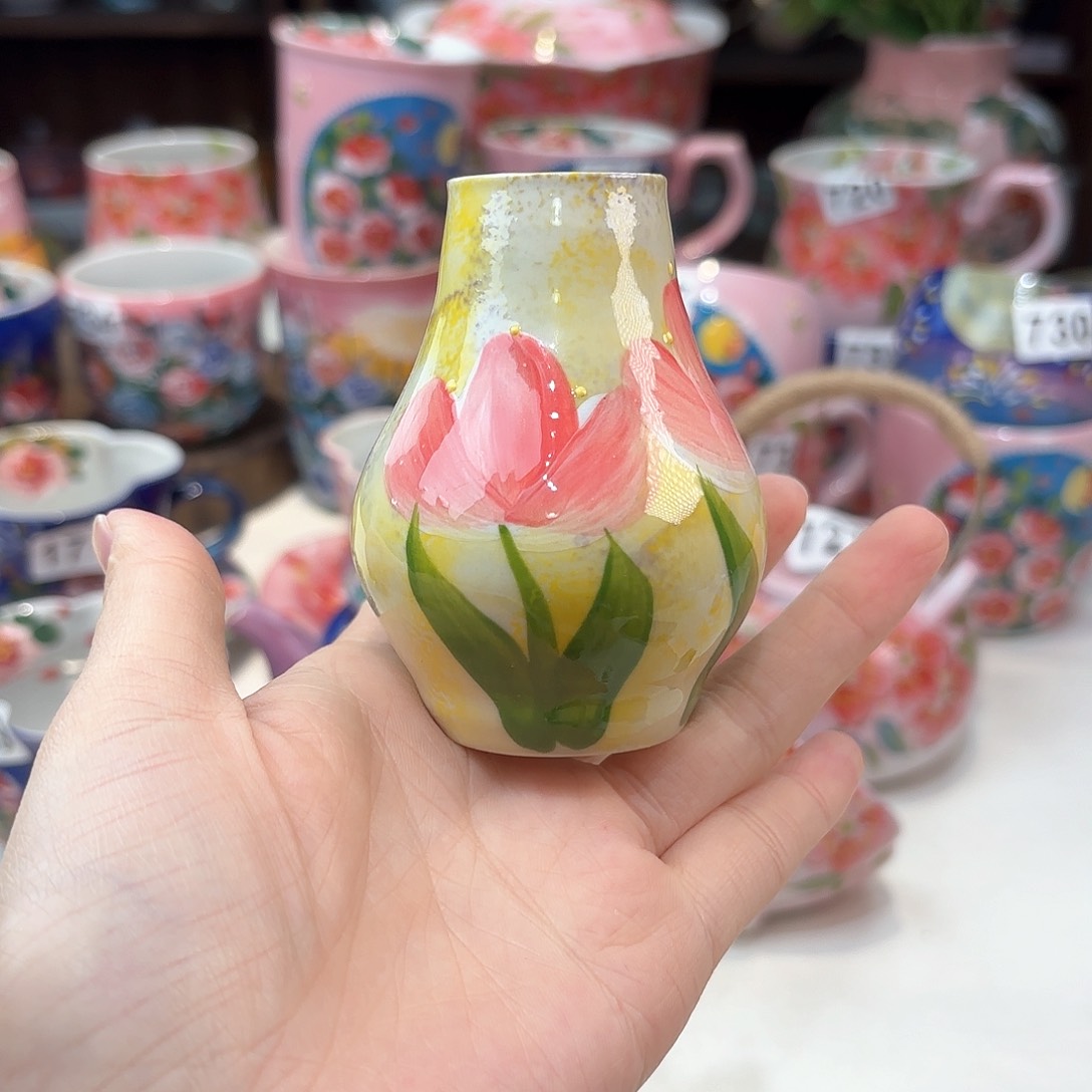 瓷片兔兔的小可爱太