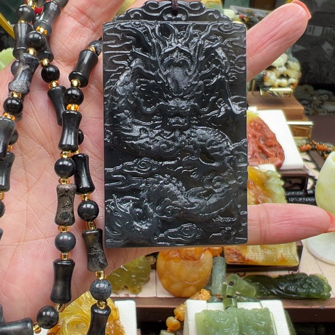 岫玉未镶嵌挂件挂件