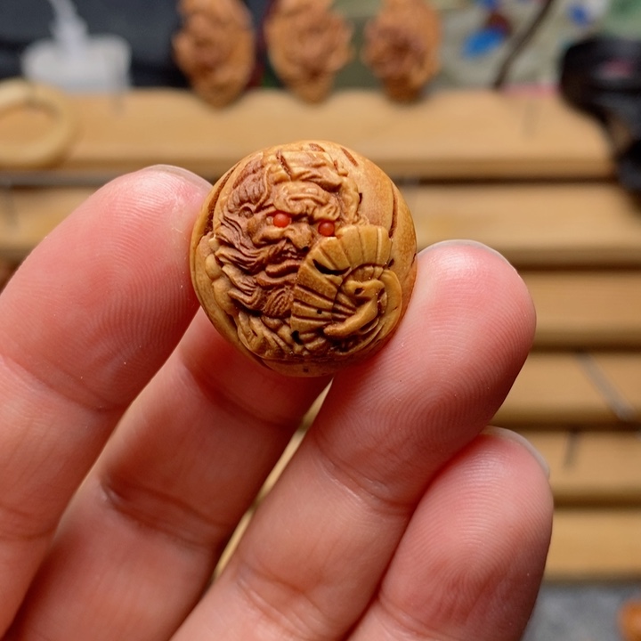 桃核雕刻钟馗单颗