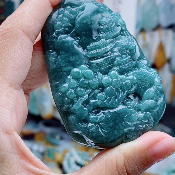 翡翠未镶嵌颈饰翡翠