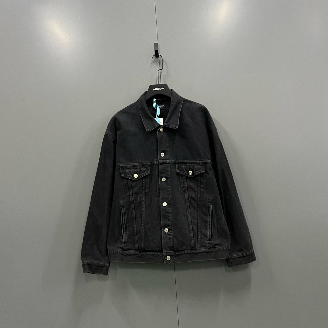99新 Balenciaga/巴黎世家 (ll) 背后涂鸦双B牛仔外套XS码/208296