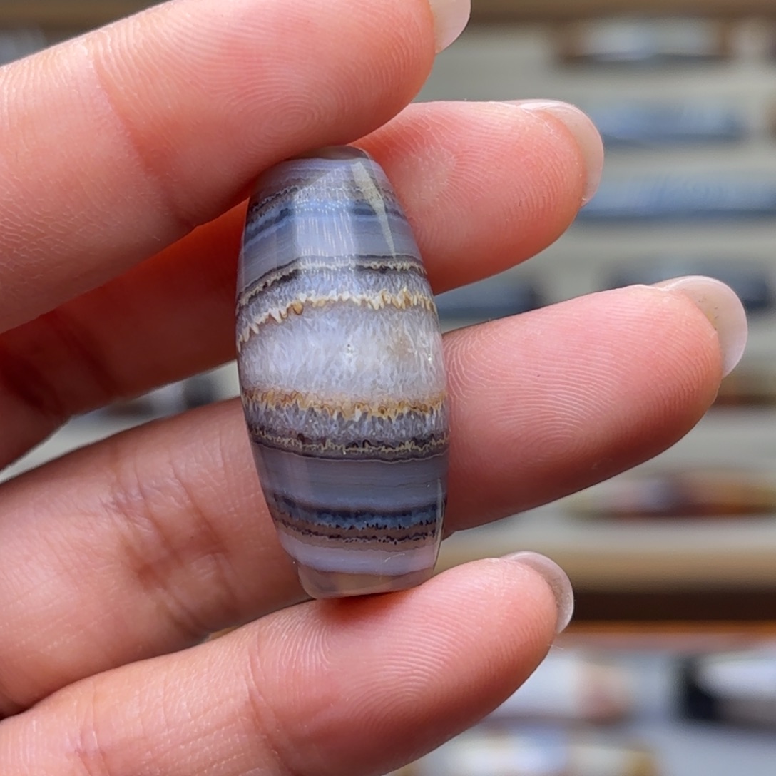 D***d玛瑙/玉髓未镶嵌颈饰