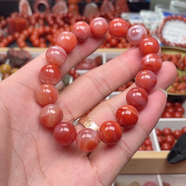南红玛瑙未镶嵌手链