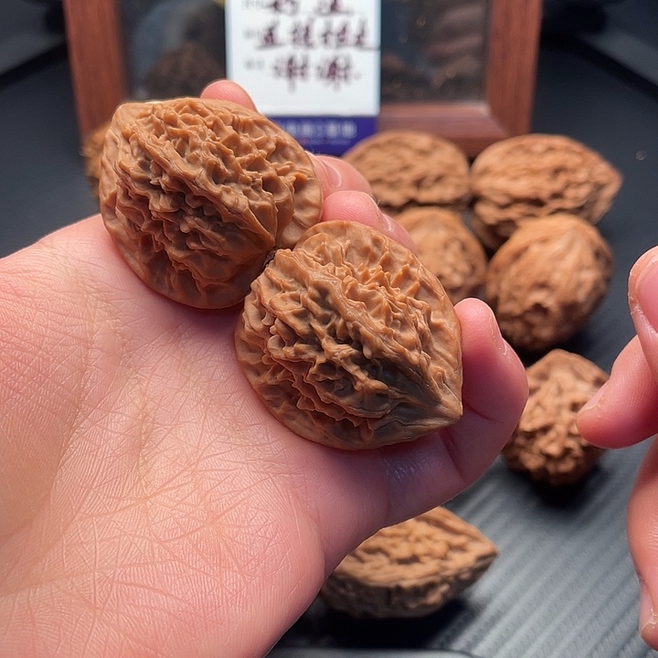 风***呼核桃手串/手链秦岭
