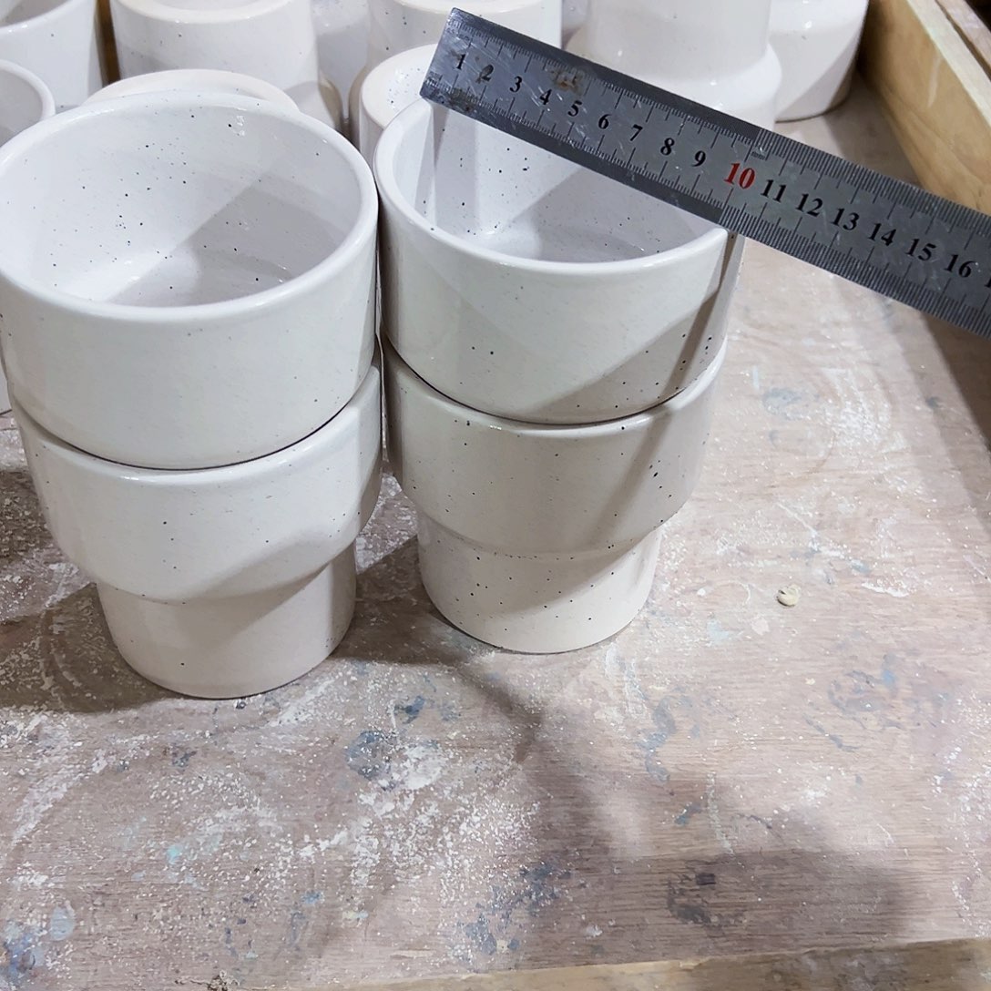 有孔，外贸尾单陶瓷花盆凑单10米包邮