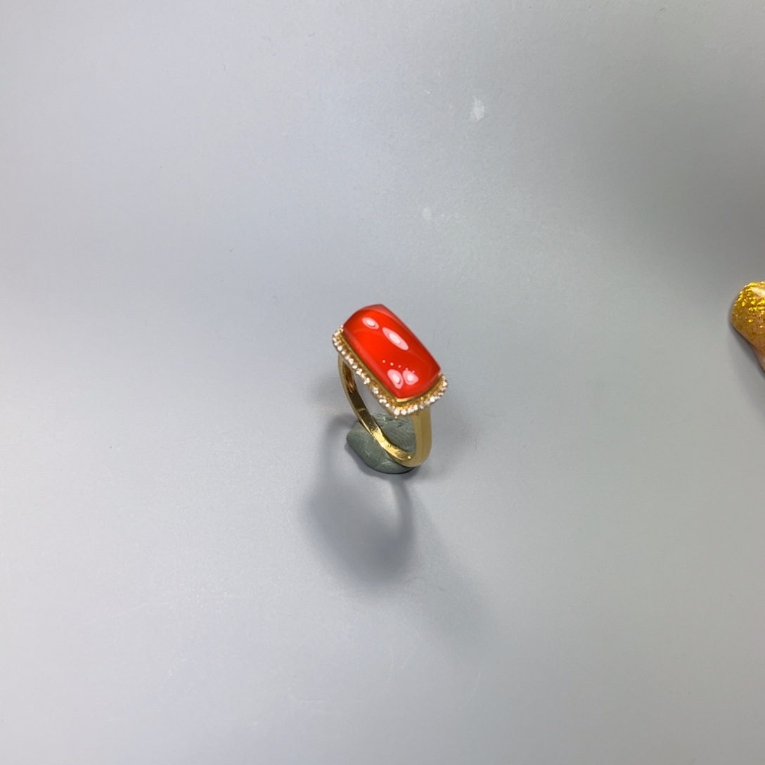 南红玛瑙冰红戒指河湾18K金镶嵌