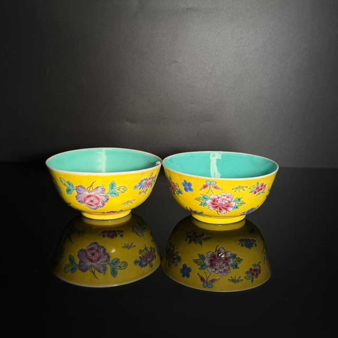 Lot20-黄地粉彩碗-清代年制款-高6.5cm长11-YC10290012501072