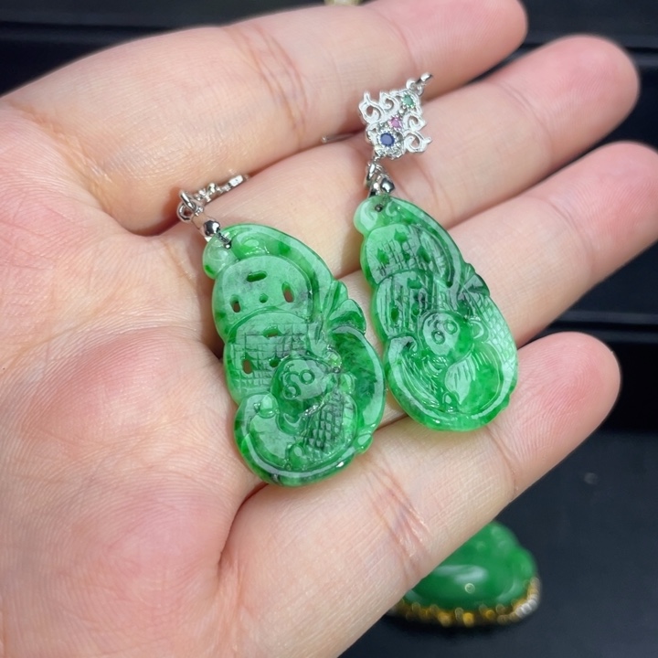 翡翠未镶嵌耳饰耳饰