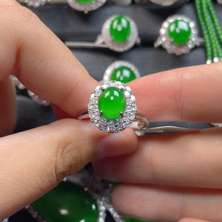 翡翠戒指银S925镶嵌戒指